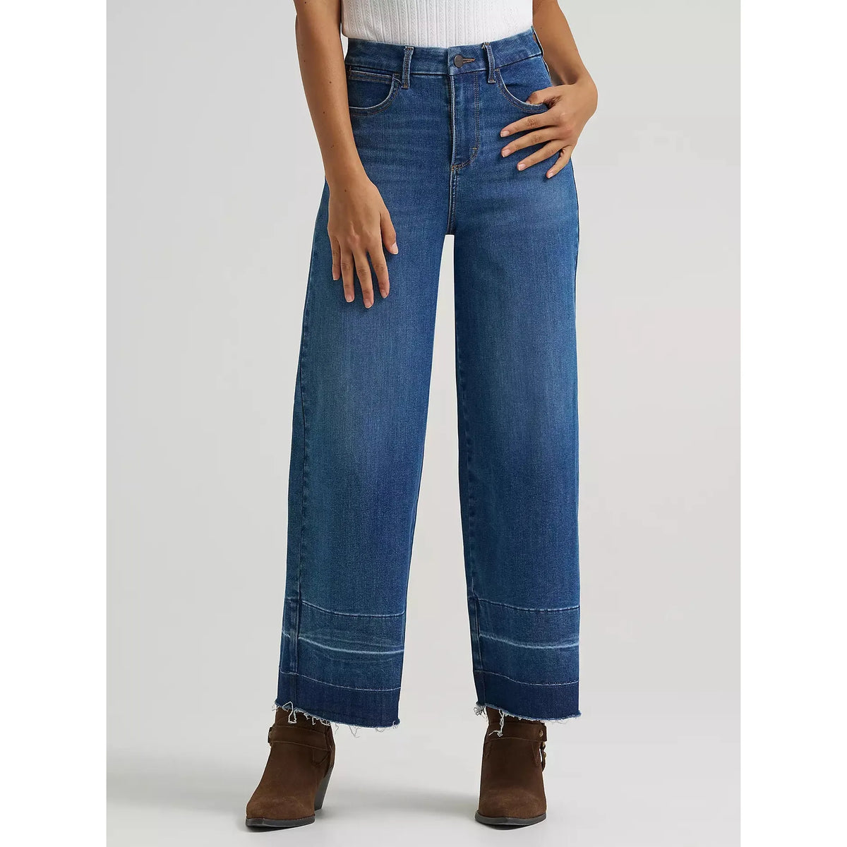 Wrangler Women's Bespoke Wide Leg Crop Jean - Leanna