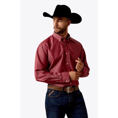 Ariat Men's Wrinkle Free Solid Pinpoint Oxford Classic Fit Long Sleeve Shirt - Rhubarb