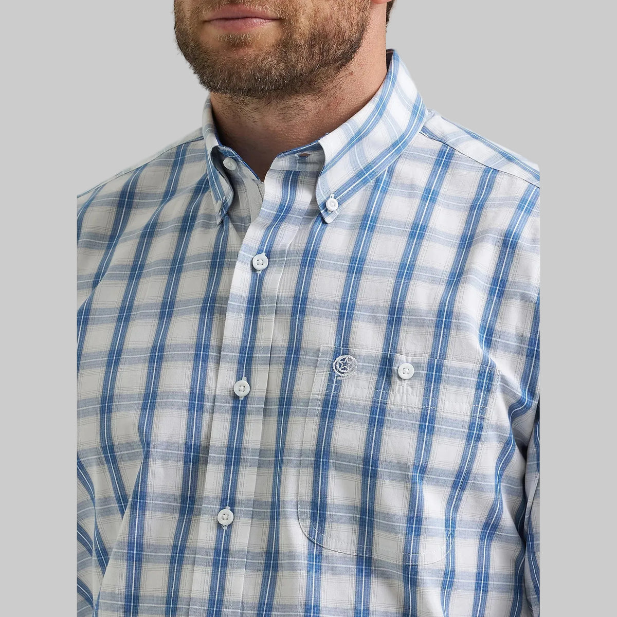 Wrangler Men's George Strait Long Sleeve Button Down Shirt - Navy Blue Plaid