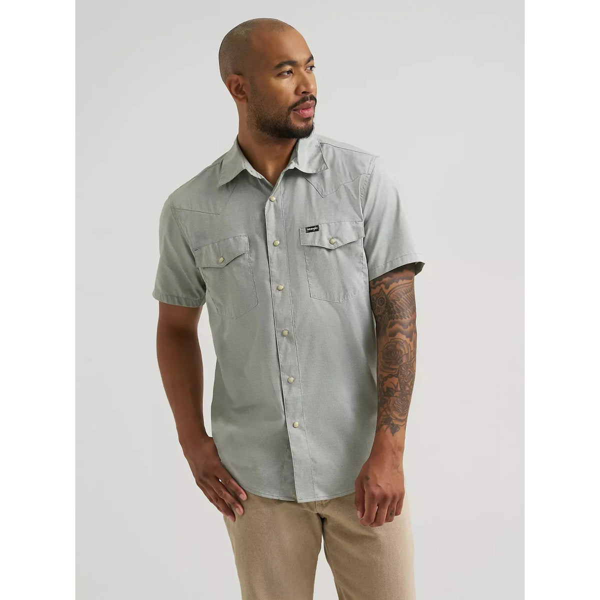 Wrangler All Terrain Gear Drover Short Sleeve Utility Shirt- Iceburg Green