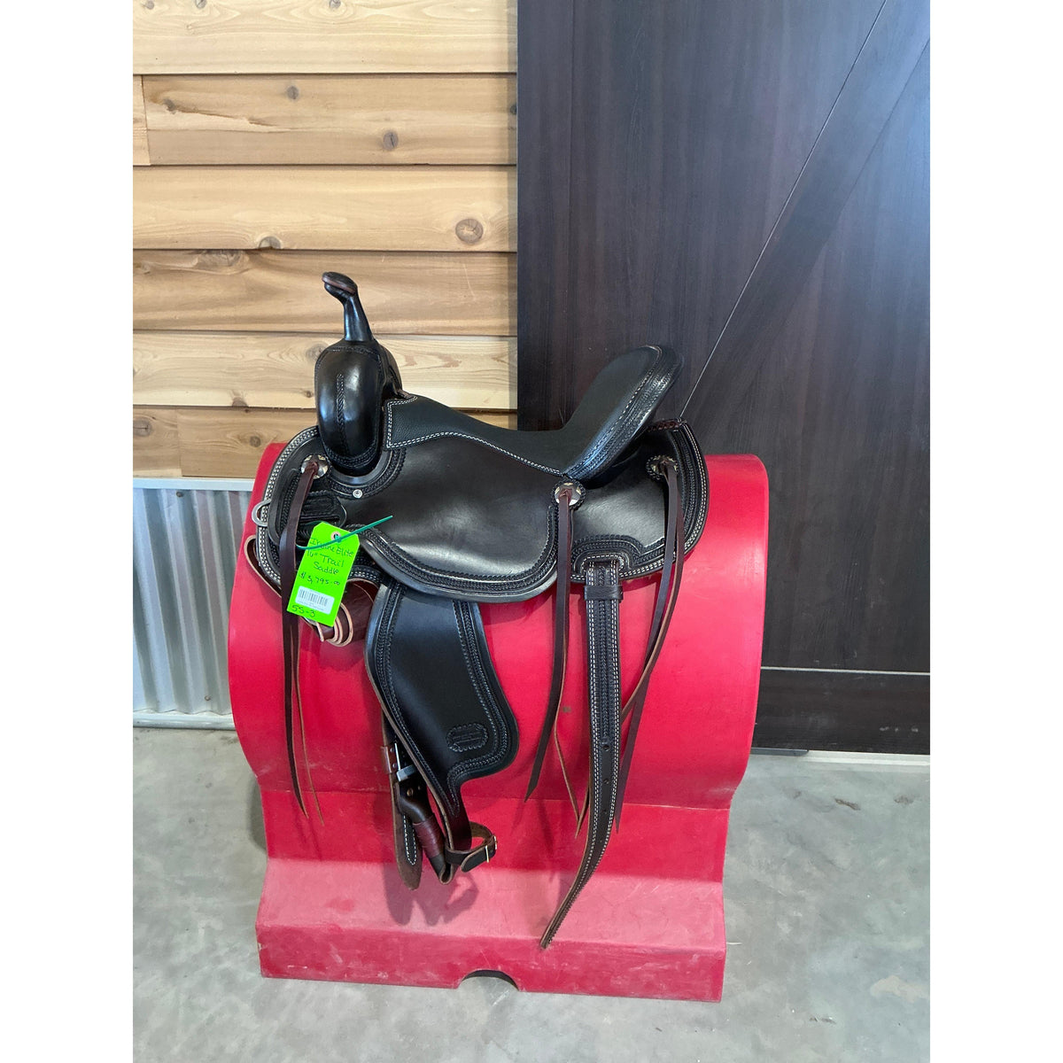Irvine Elite 16" Trail Saddle