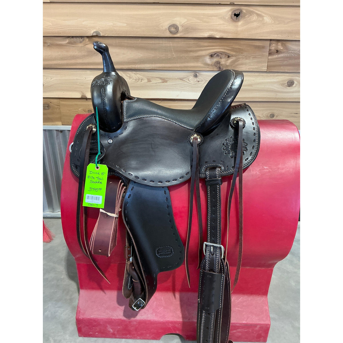 Irvine 15" Elite Trail Saddle