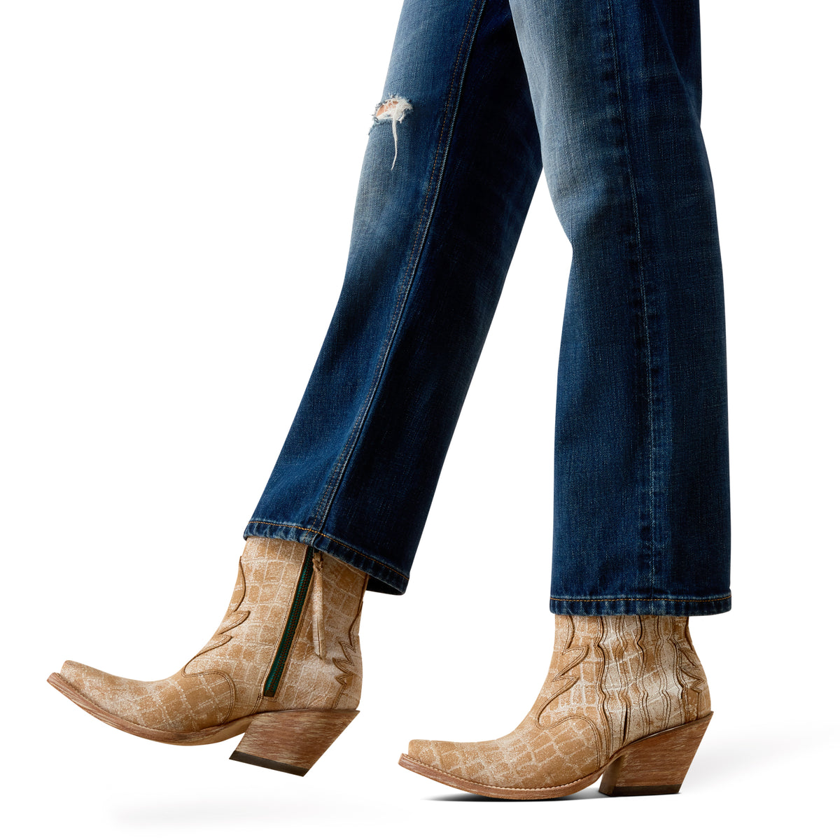 Ariat Women’s Ultra High Rise Relaxed Petra Flipside Straight Leg Jeans – Visalia