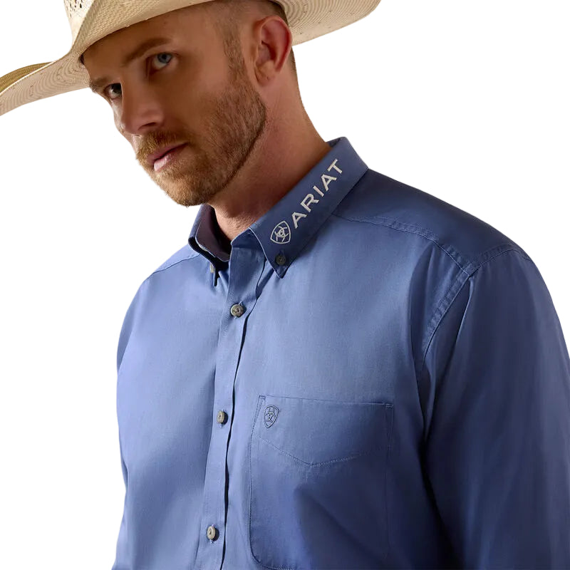 Ariat Men's Team Logo Lightweight Twill Classic Fit Long Sleeve Shirt - Colonial Blue/White