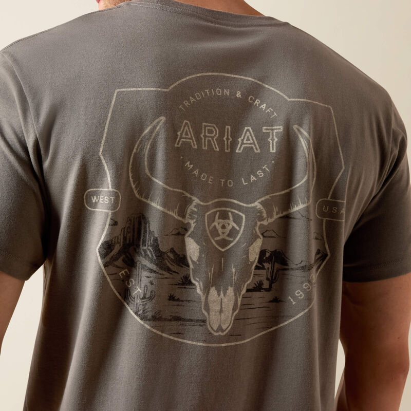Ariat Men's Desert Badge Tradition Classic Fit Tee Shirt - Smoked Pearl