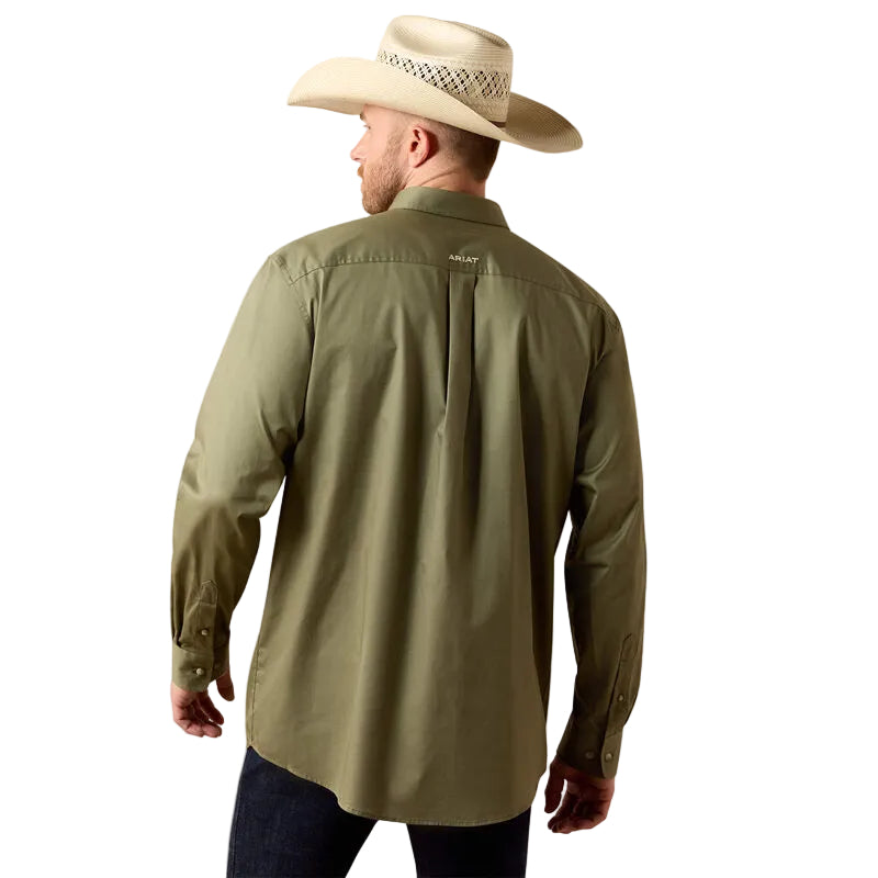 Ariat Men's Team Logo Lightweight Twill Classic Fit LS Shirt - Deep Lichen Green/Amber