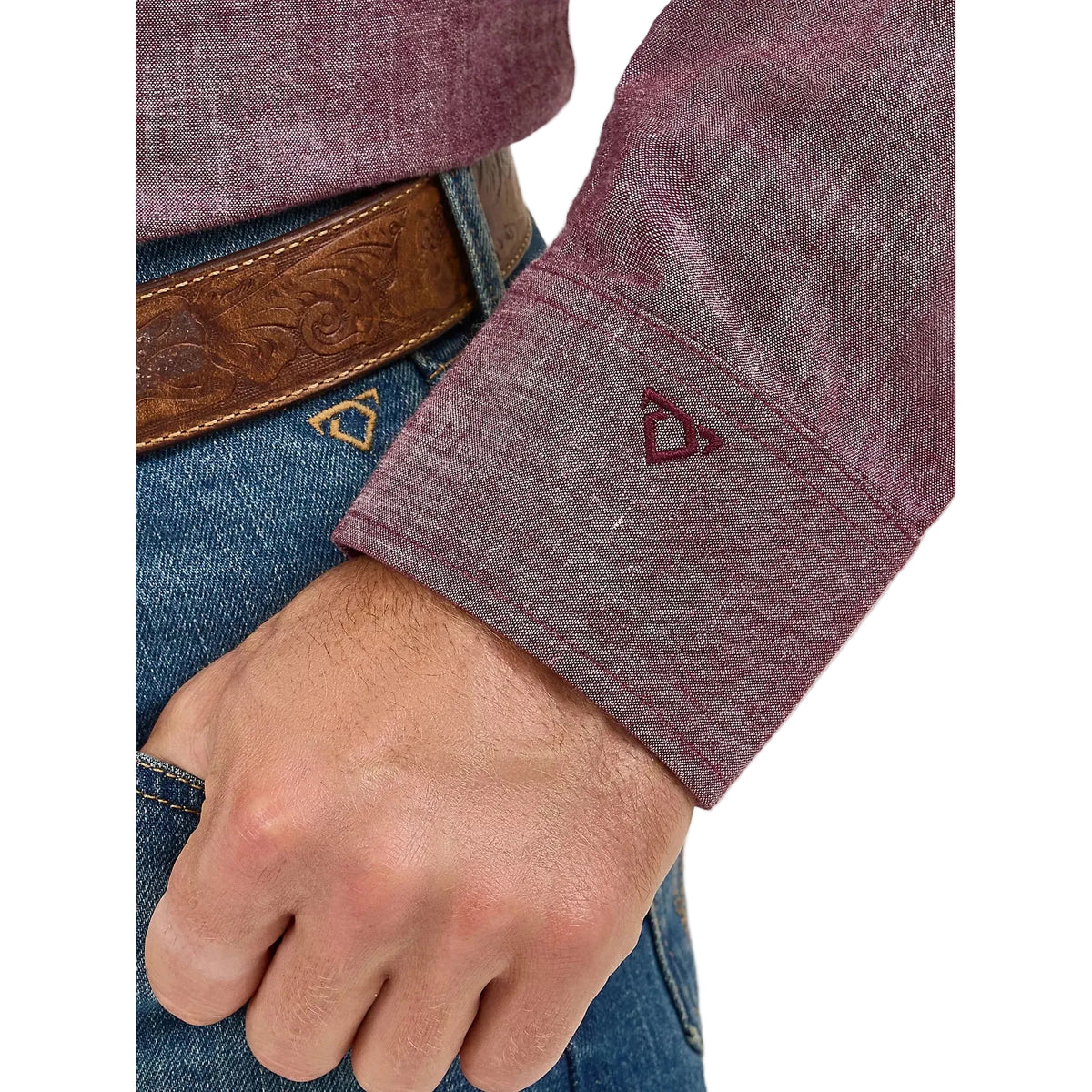Wrangler Men's Cody Johnson Two Pocket Western Long Sleeve Snap Shirt - Burgundy