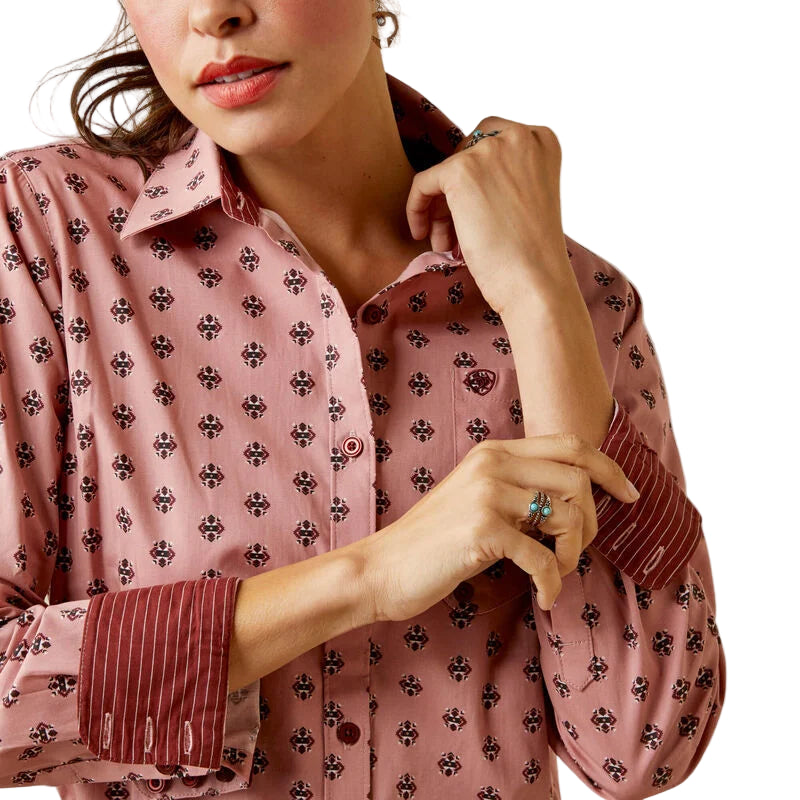 Ariat Women's Wrinkle Resist Kirby Long Sleeve Shirt - Red River Geo