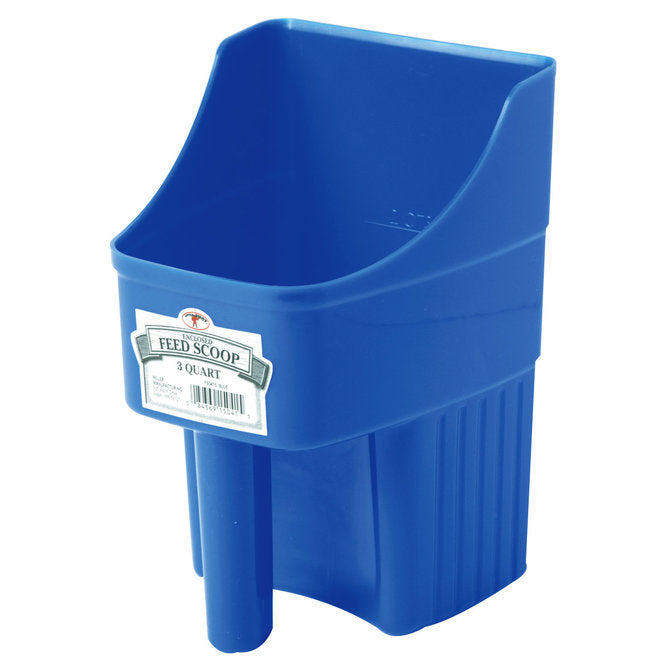 3 Quart Enclosed Feed Scoop